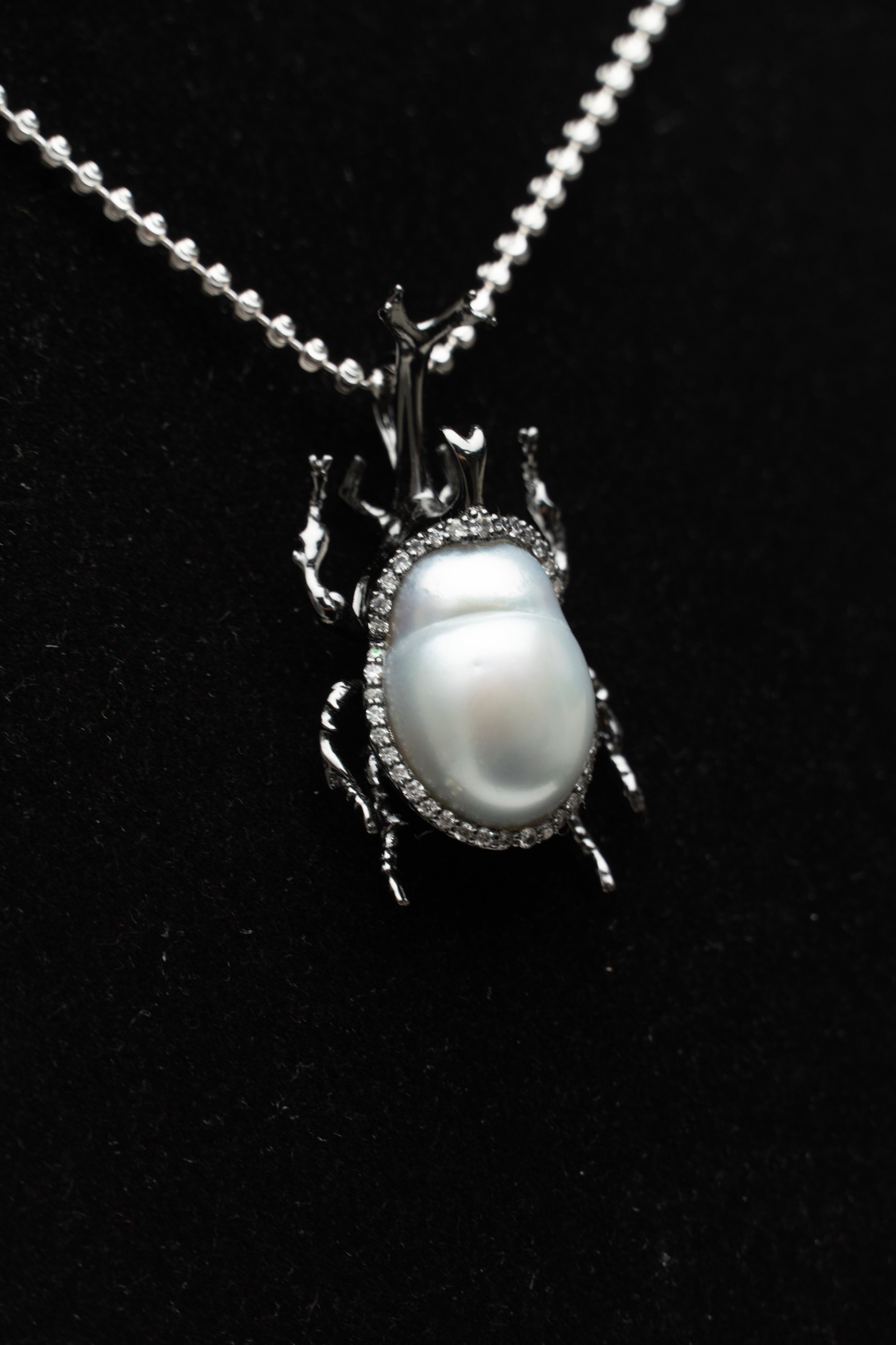 Vespera_Nocturnal Pearl Beetle Pendant