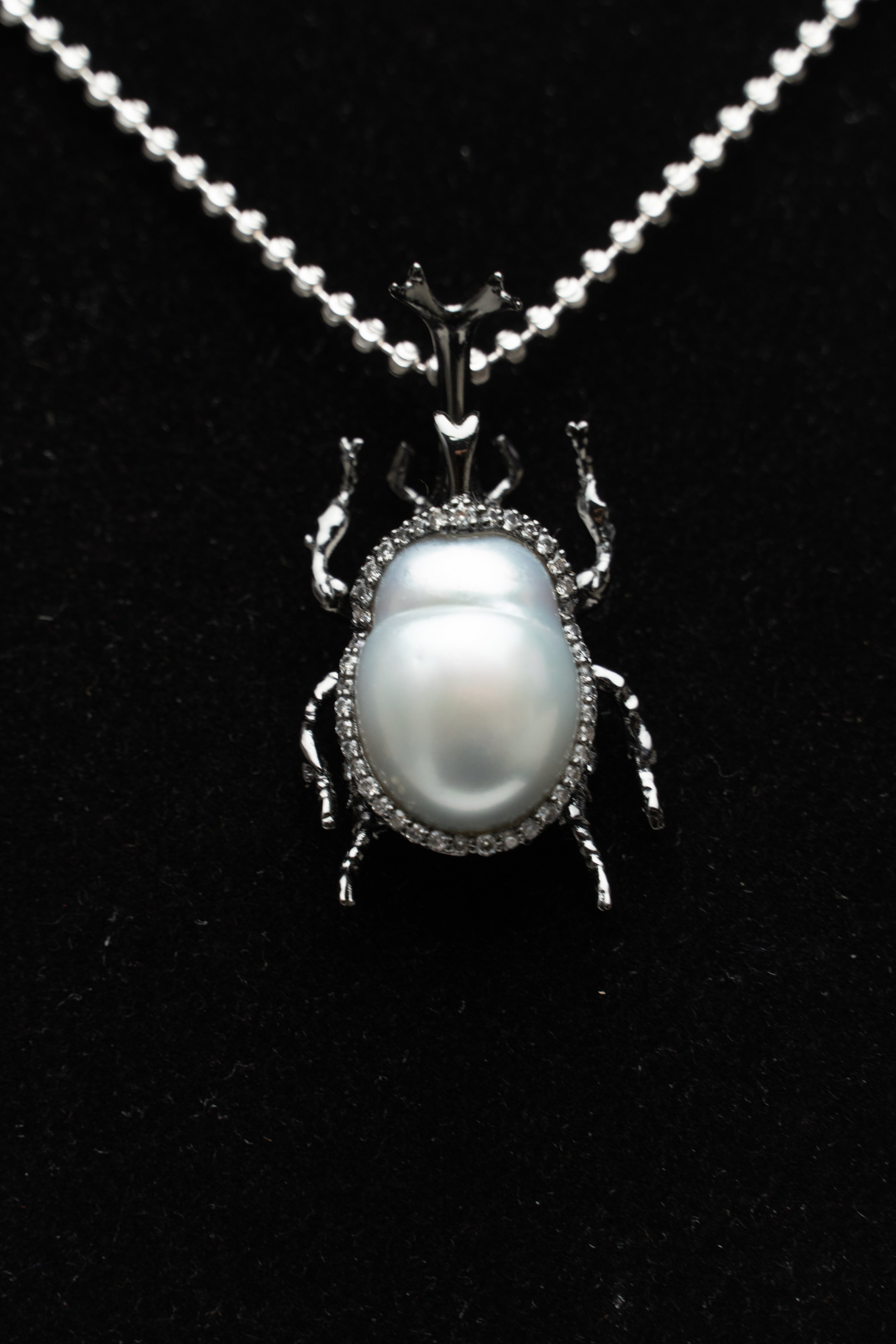 Vespera_Nocturnal Pearl Beetle Pendant
