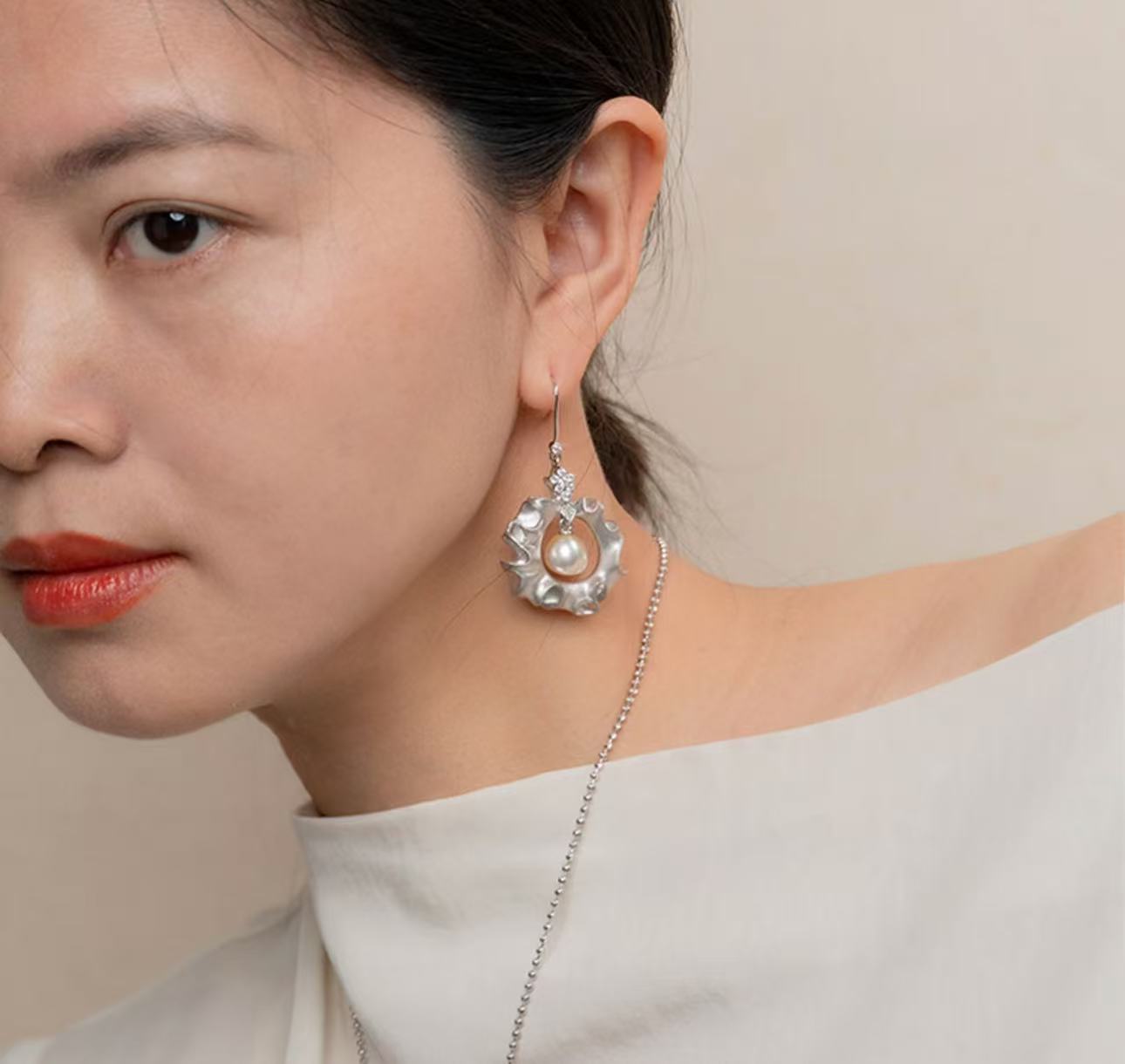 Gergeous Freshwater necklace