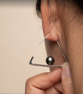 Vespera_Nocturne Geometry Pearl Earrings